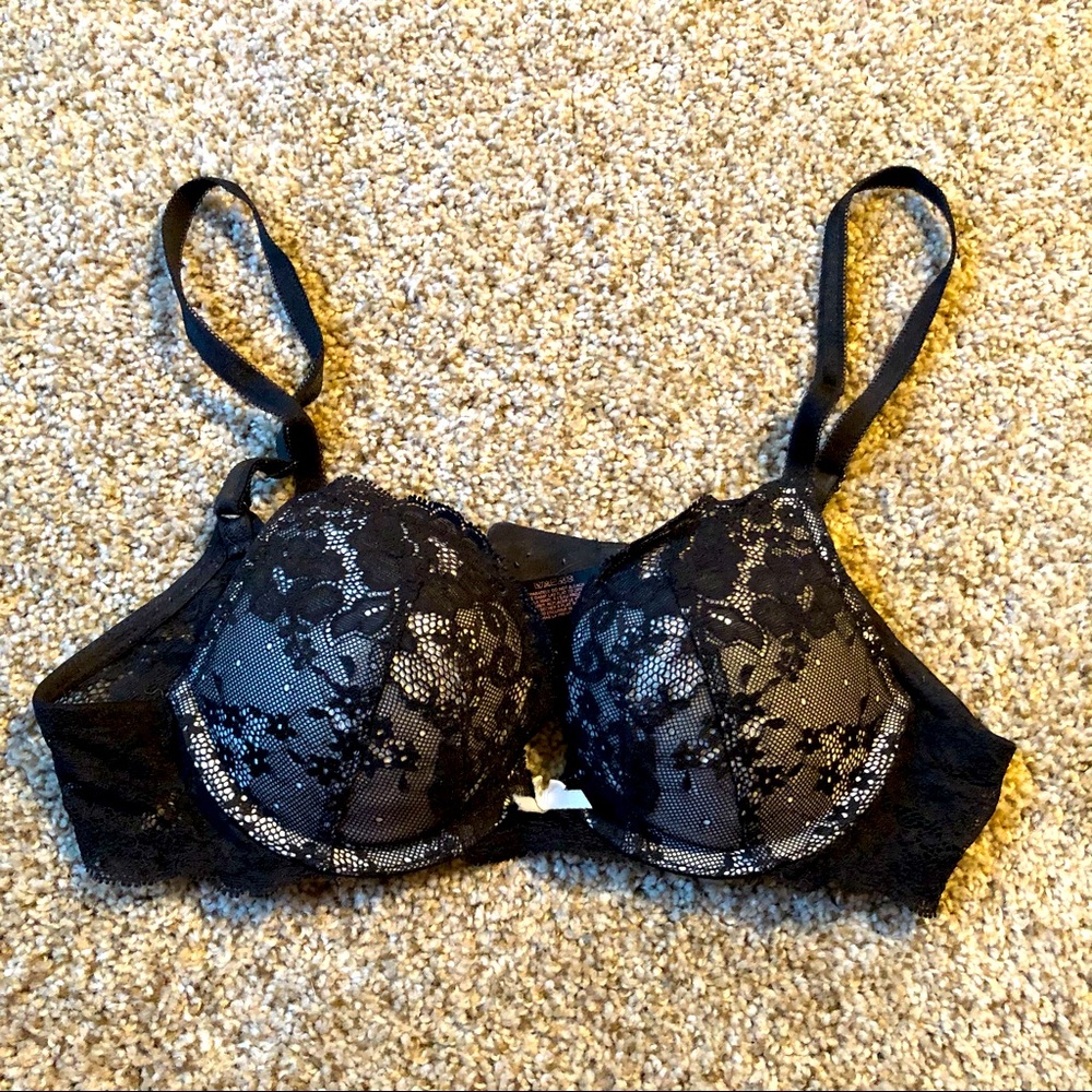 Victoria Secret size 34A pushup bra